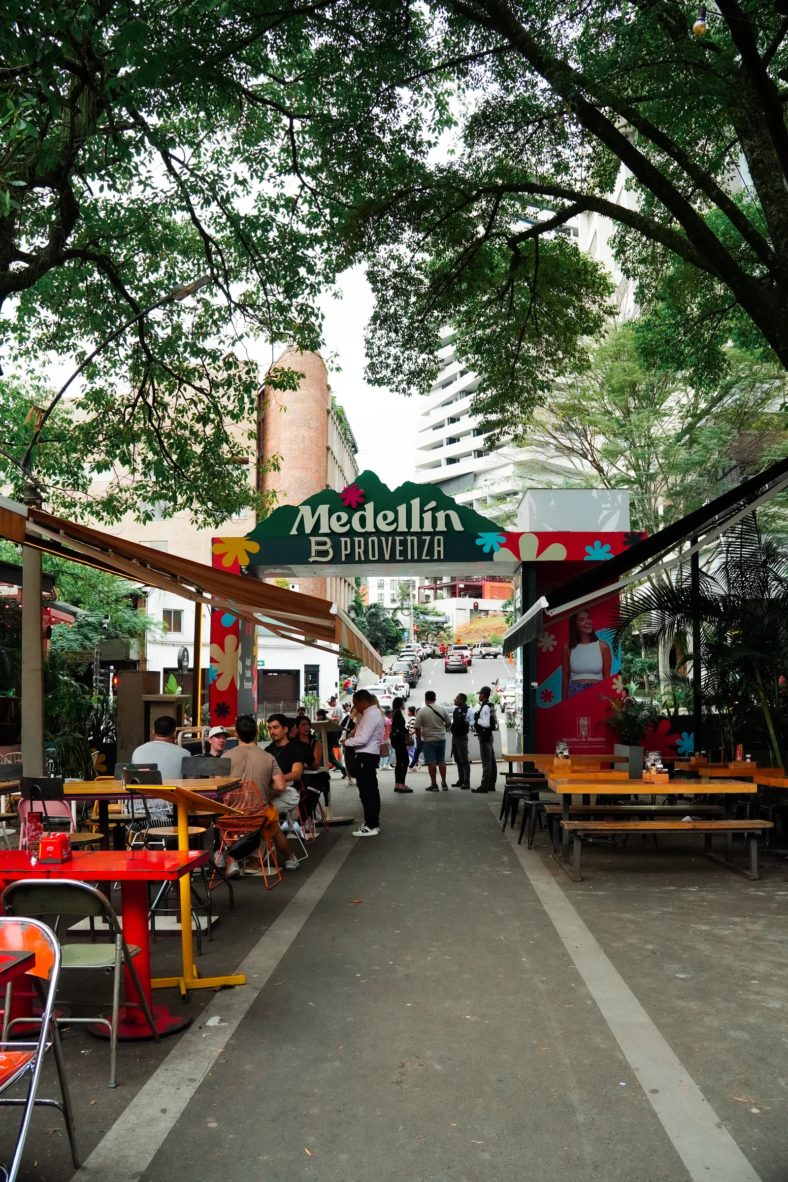 Calle de Provenza en El Poblado, Medellín
