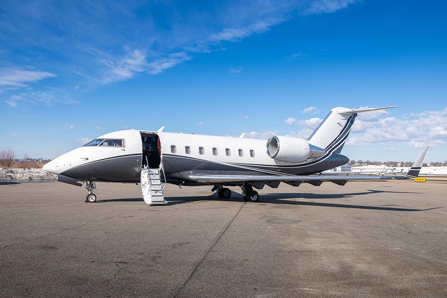 Challenger 605