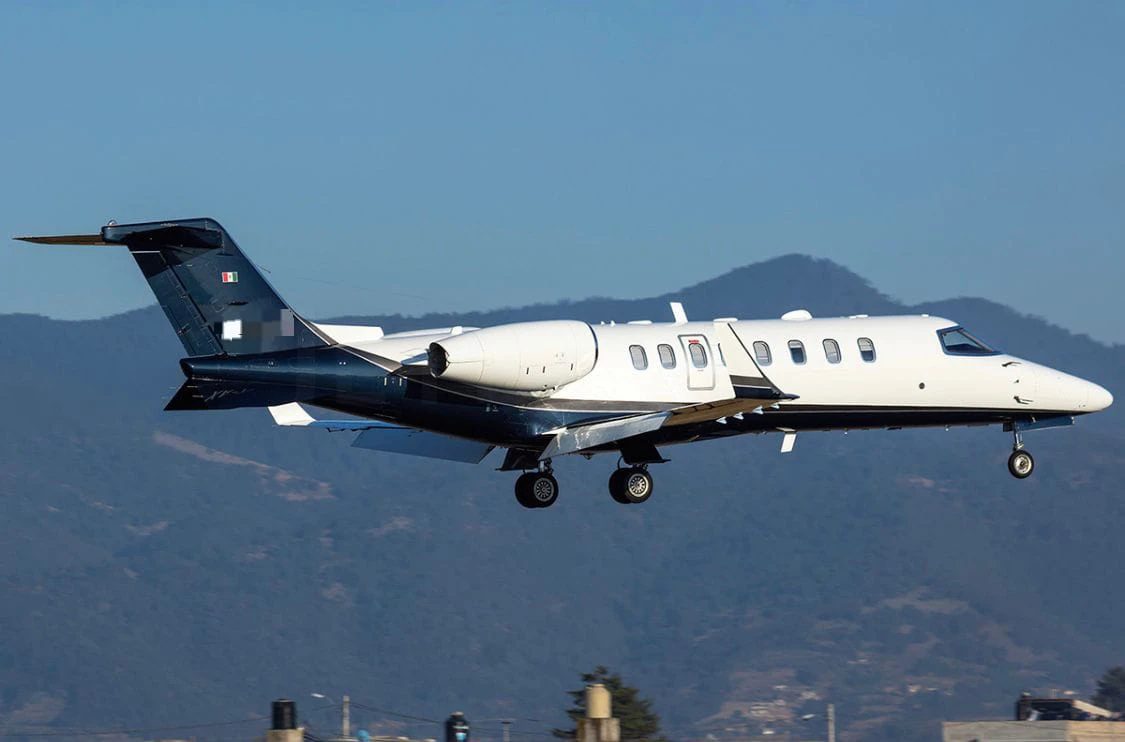 Lear Jet 35