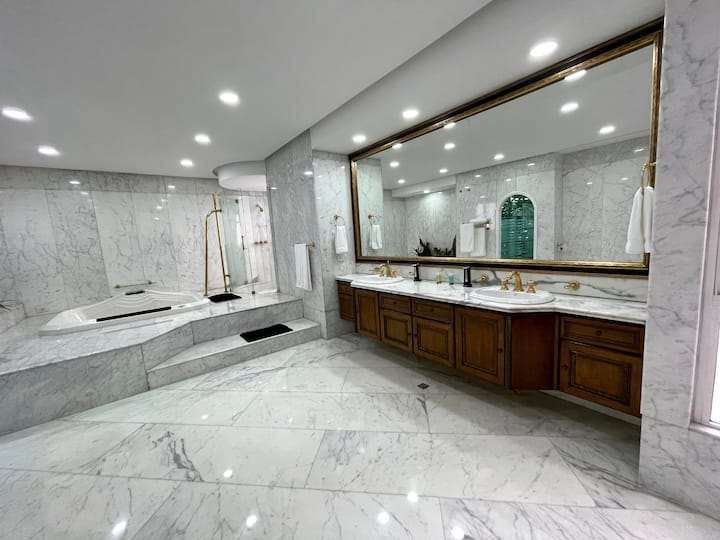 Luxury Penthouse Poblado