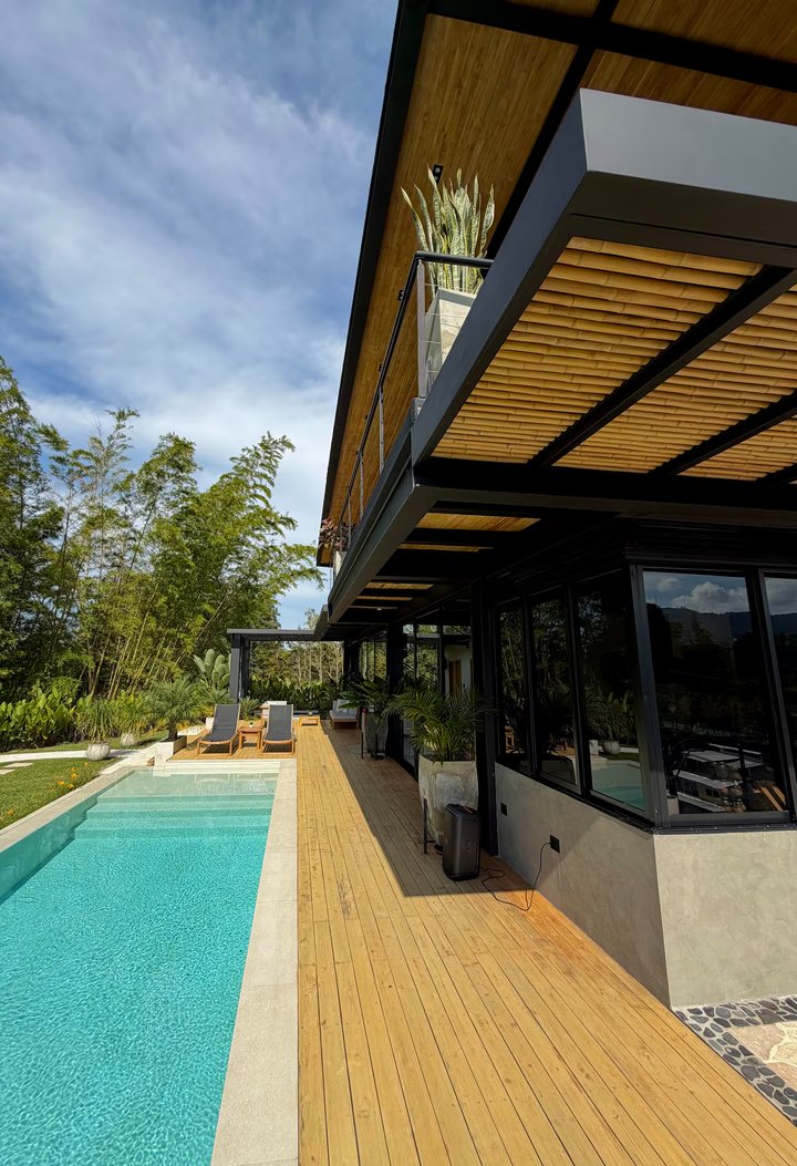 Sky Villa