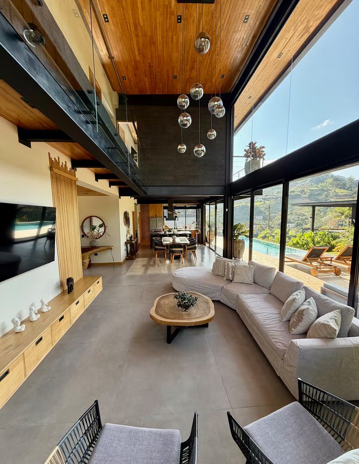 Sky Villa