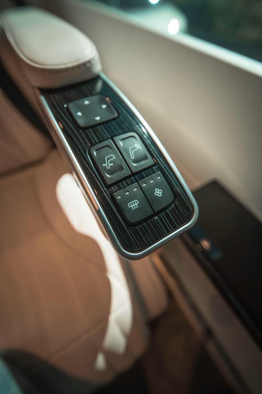 Seat controls for massage, heating and cooling in the Mercedes-Benz Sprinter VIP