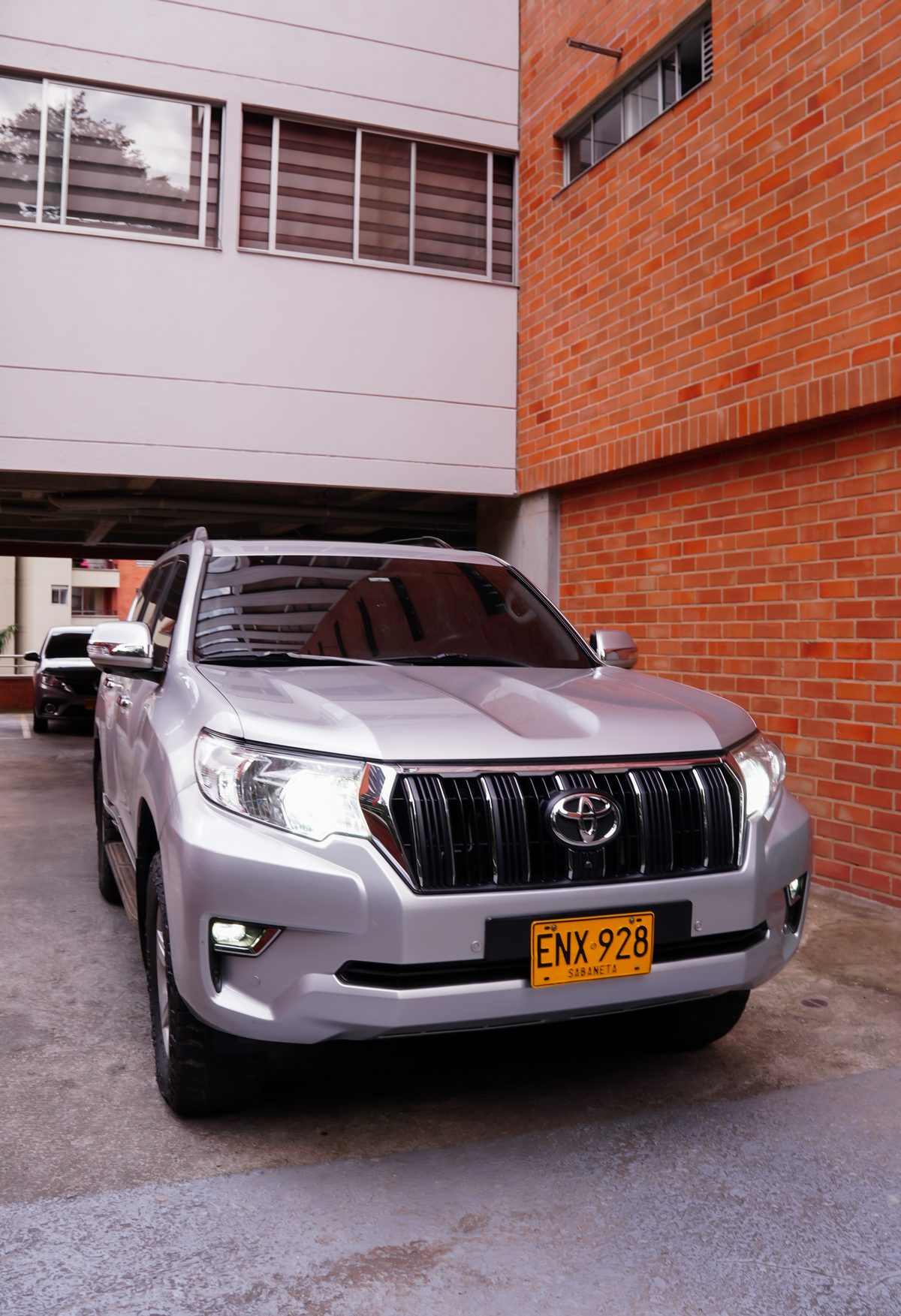 Toyota Land Cruiser Prado TXL