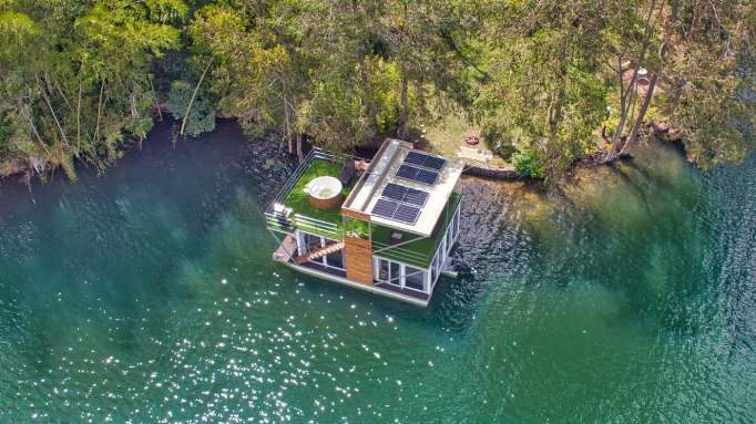 Private House Boat