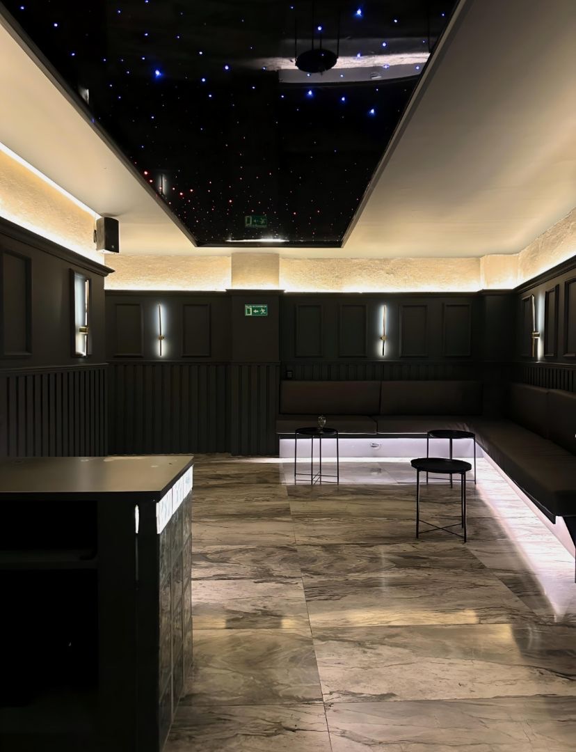 Black Room, Private nightclub room in Medellín